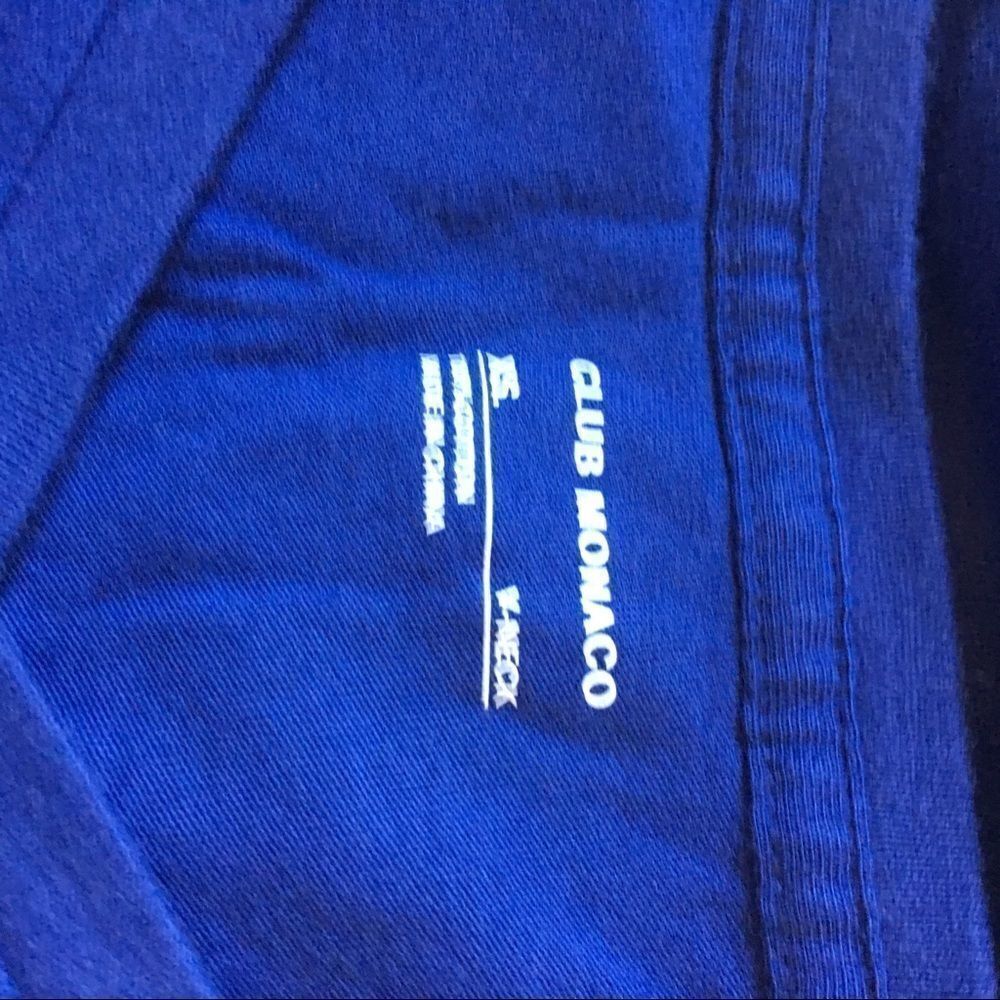 Club Monaco T-Shirt - Picture 3 of 3
